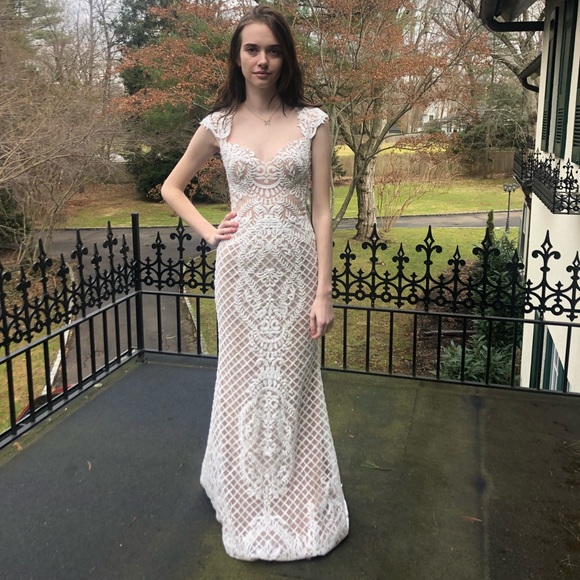 Terani couture white lace wedding pageant dress - Picture 2 of 4